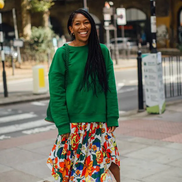 chupar Anuncio idiota La falda estampada con la que vas a arrasar cuando llegue la primavera es  de una firma made in Spain inspirada en la cultura africana | Mujer Hoy