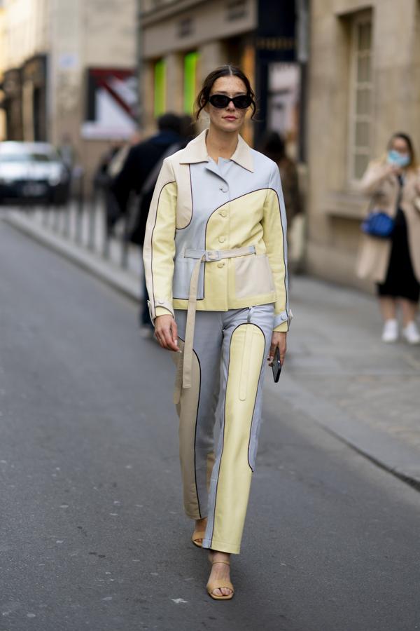 Looks en azul y amarillo para apoyar a Ucrania