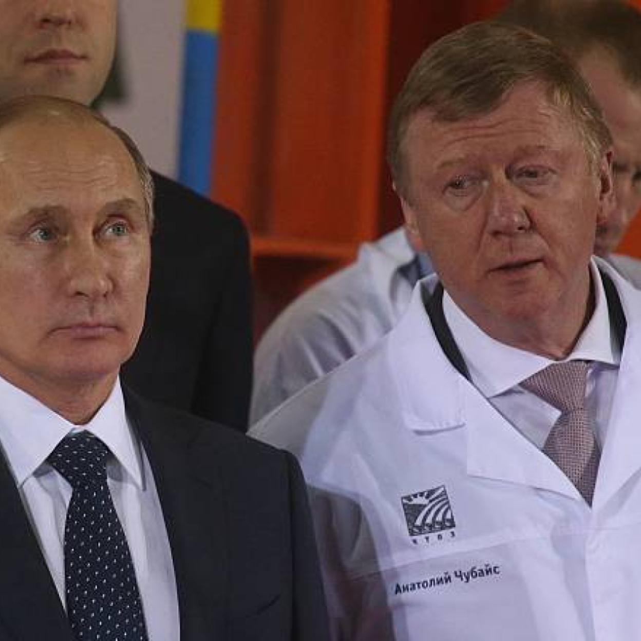 Anatoly Chubais junto a Vladimir Putin en una imagen de archivo/