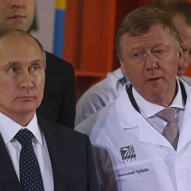 Anatoly Chubais junto a Vladimir Putin en una imagen de archivo