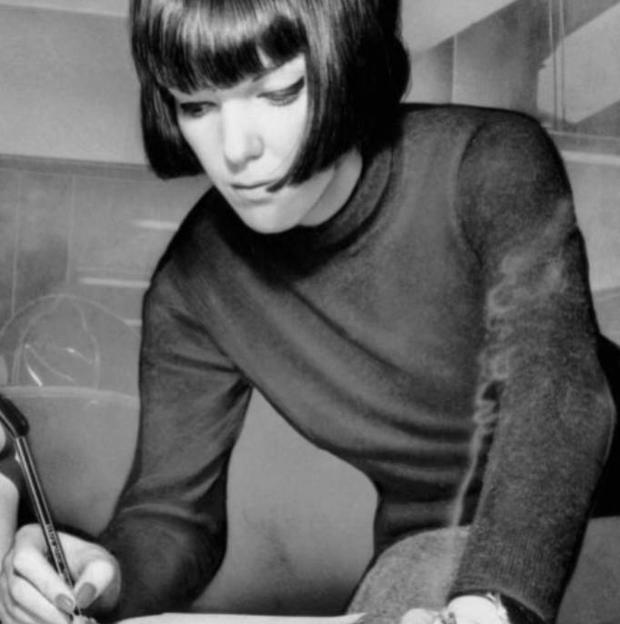 De Mary Quant a Karl Lagerfeld: el festival de moda y cine que habla de las figuras más relevantes de la moda