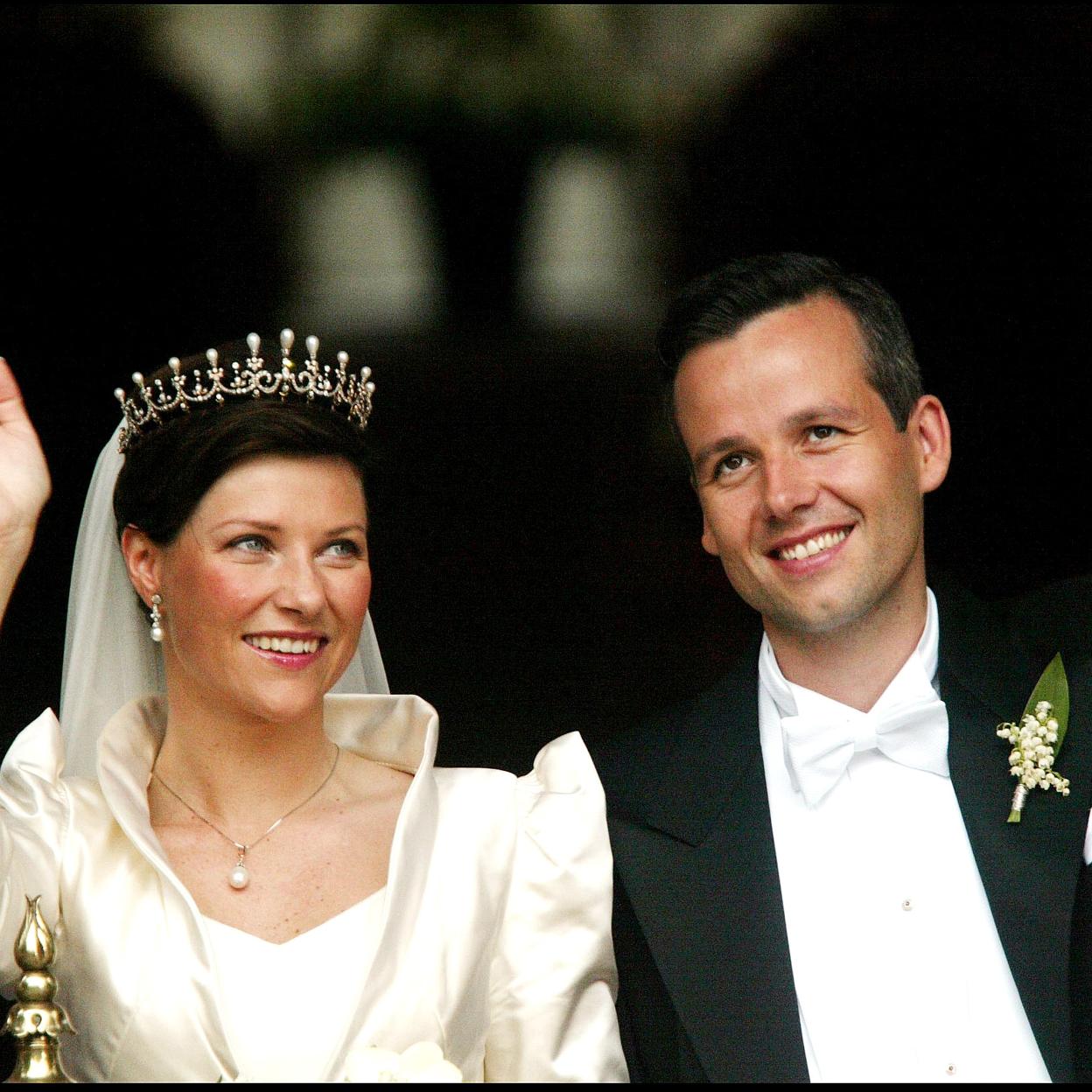 Imagen de la boda de la princesa Marta Luisa de Noruega y el escritor Ari Behn/gtres