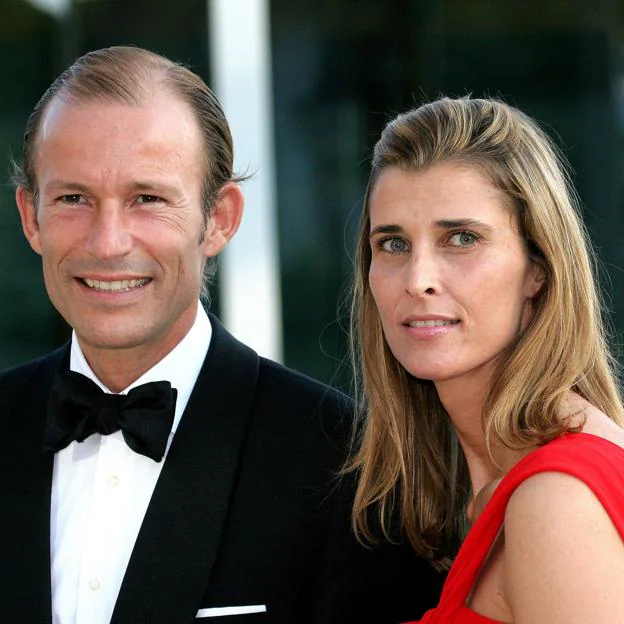 Así fue la boda de cuento de Rosario Nadal y Kyril de Bulgaria, la pareja royal más adorable de los 90