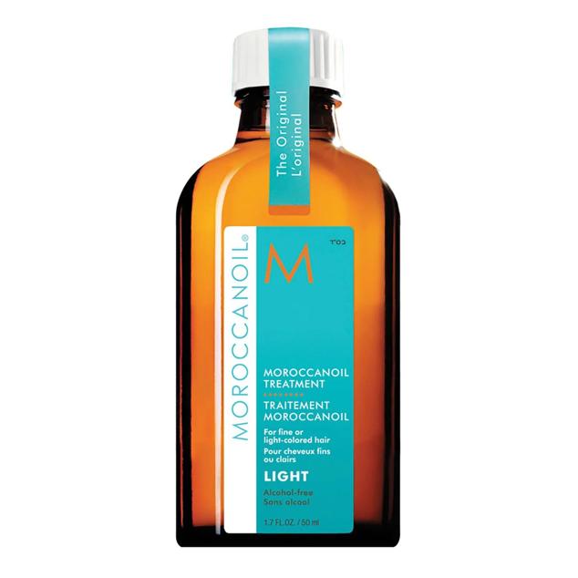 Los mejores aceites para mantener un pelo bonito en verano: Moroccanoil Light Treatment de Moroccanoil