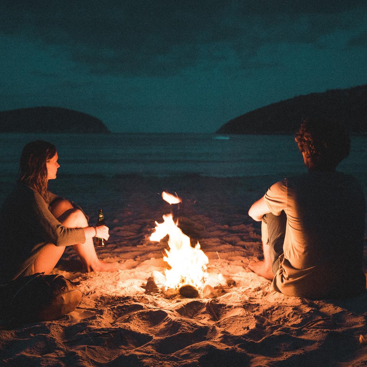 Los mejores rituales con velas para atraer el amor este verano