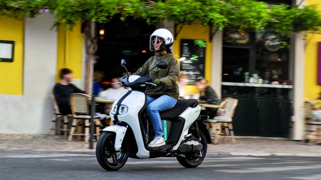 Scooter eléctricas:YAMAHA NEO’S