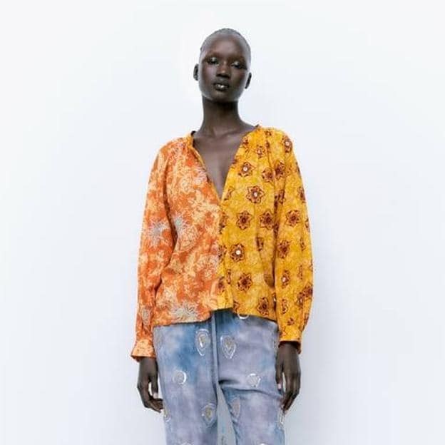La blusa de Zara que triunfa en Instagram porque combina con