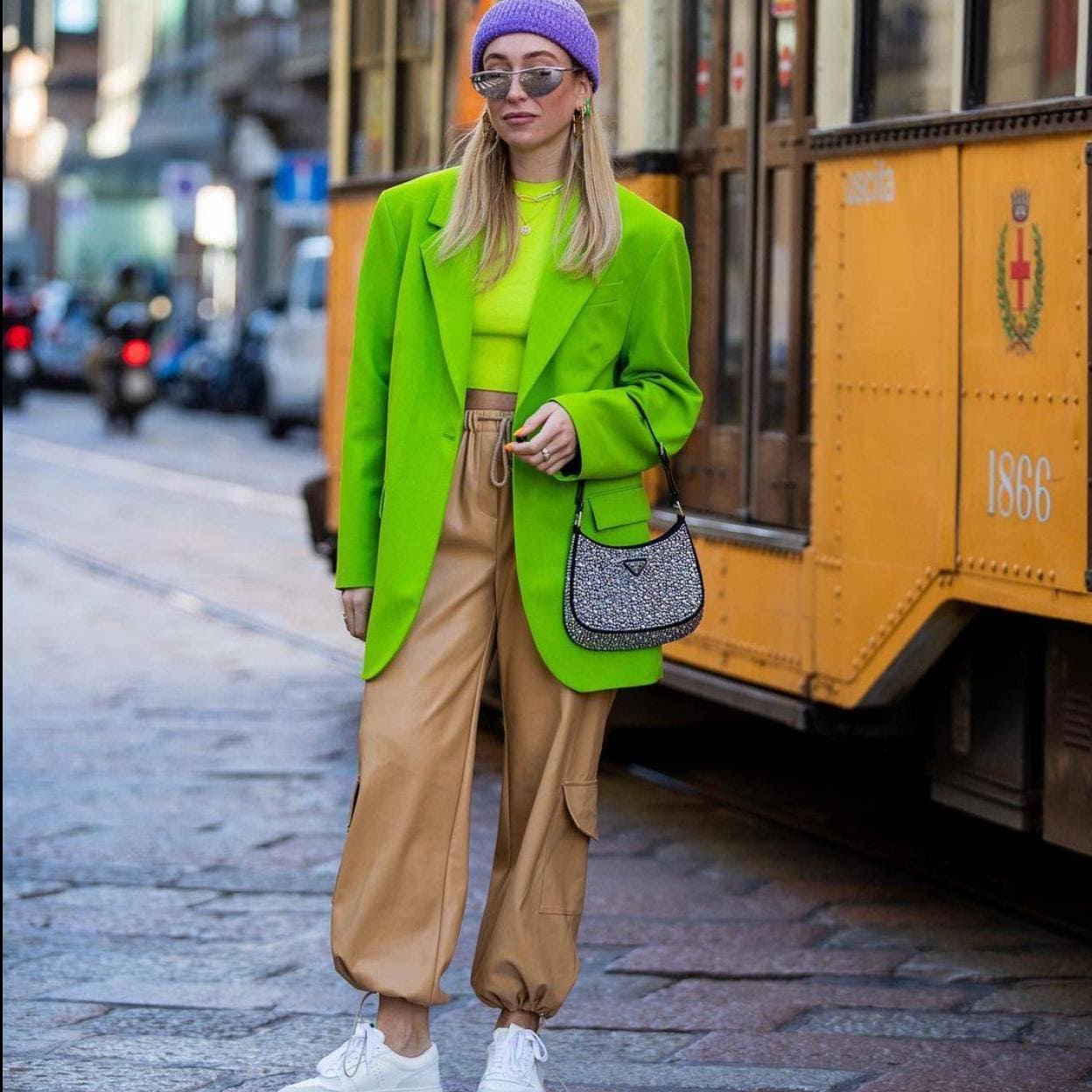 Street Style: Baggy Pants Outfit  Ropa de estilo urbano, Ropa de