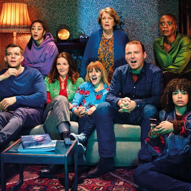 Imagen promocional de la serie británica Years and Years