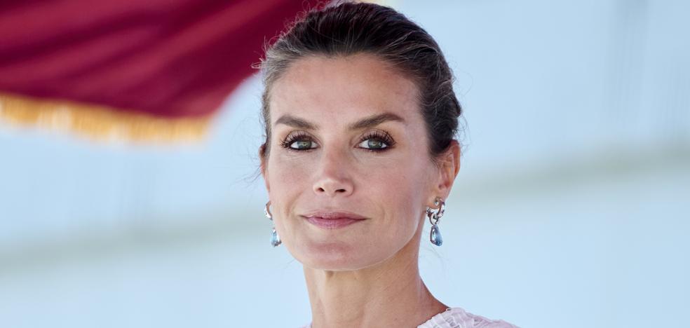 Letizia cumple 50 años: todo lo que ha sacrificado la reina para convertirse en la mujer que salvó la monarquía