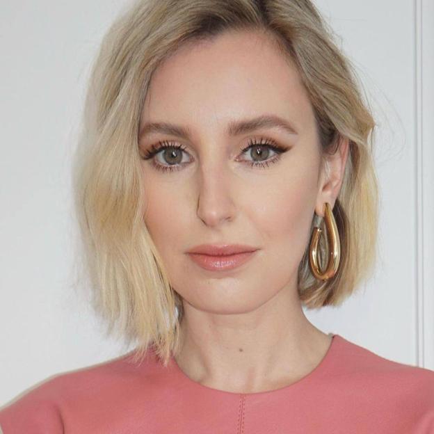 La actriz Laura Carmichael presume de un rostro liso, uniforme y radiante, super juvenil