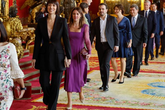 Los looks del besamanos en el Palacio Real: Irene Montero