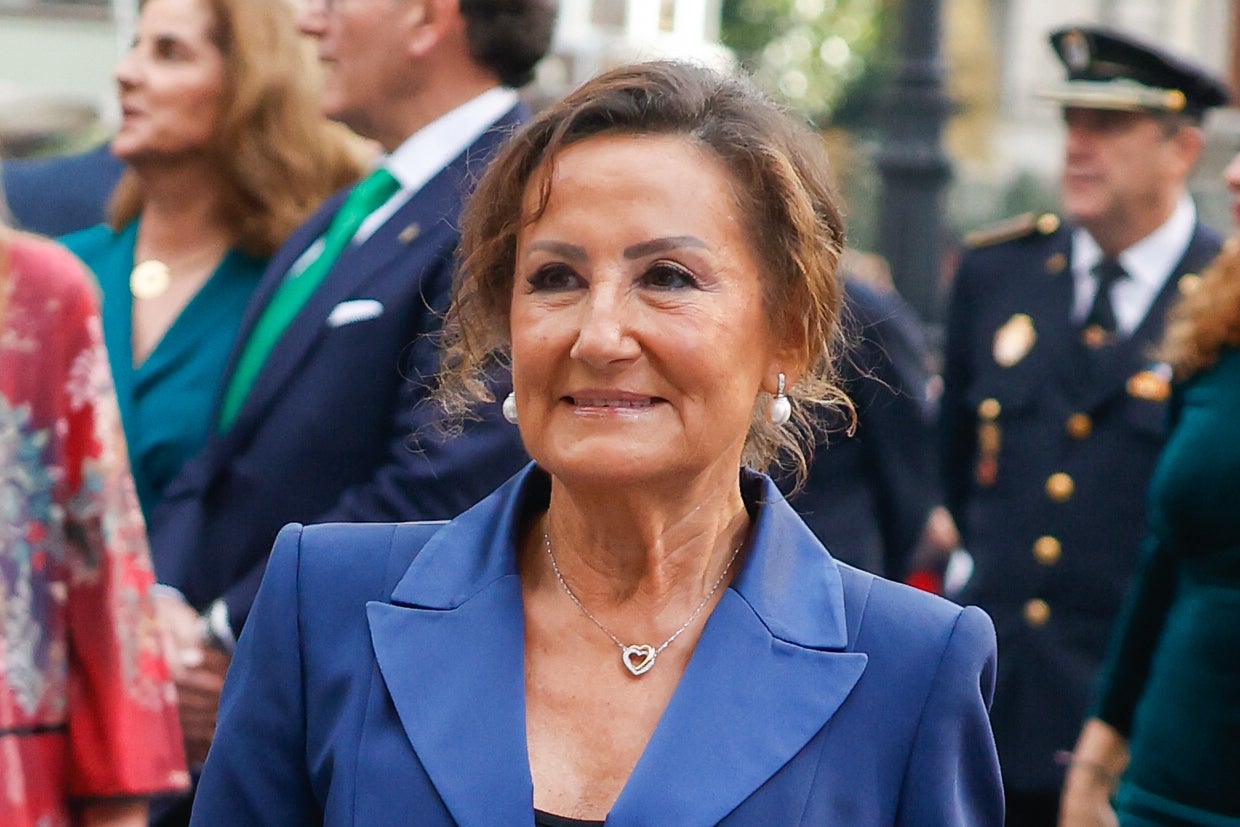 Sindicalista jubilada, abuela plebeya y enamorada a los 71: retrato íntimo de Paloma Rocasolano, madre de la reina Letizia (y abuela favorita de Leonor)