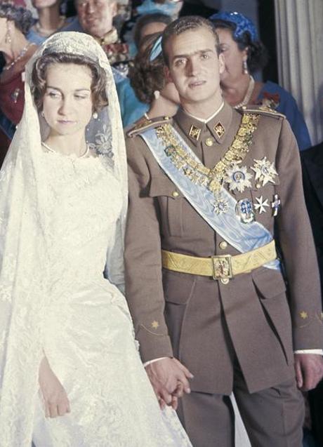 La reina Sofía y Juan Carlos I en su boda.