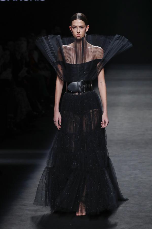 Los mejores looks de la MBFWMadrid 2023: Isabel Sanchis