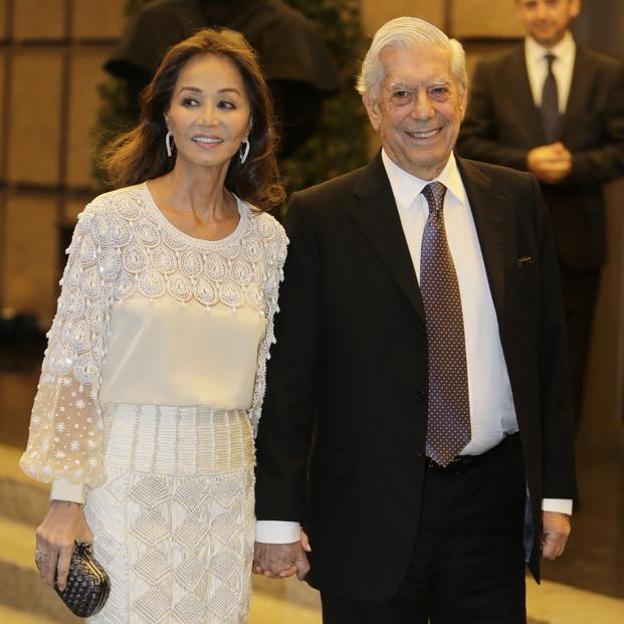 Mario Vargas Llosa e Isabel Preysler. 