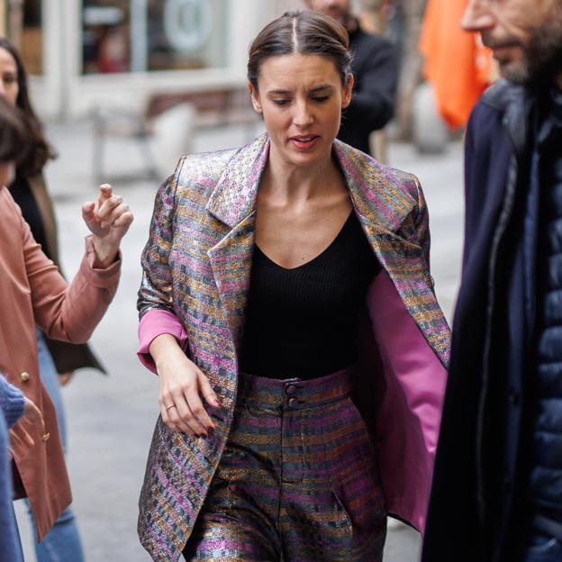 El espectacular traje alquilado de Irene Montero en el Día de la Mujer: sostenible, made in Spain y muy feminista