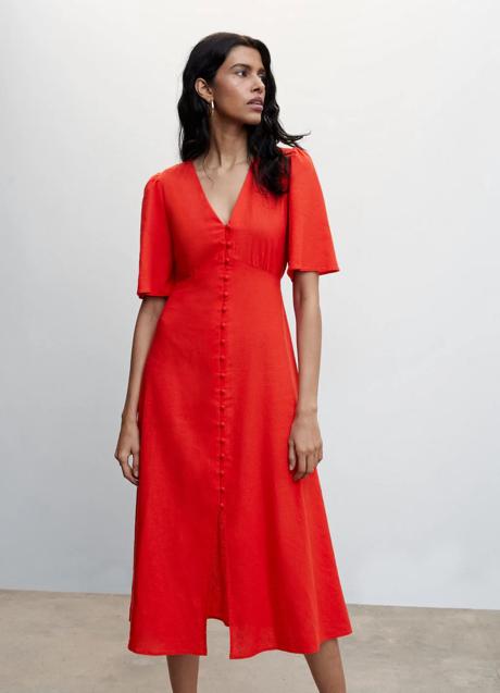 Vestido rojo de Mango (35,99 euros)