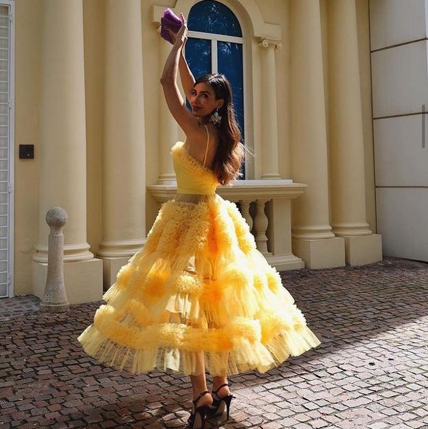 Las invitadas más sofisticadas se han enamorado de estos vestidos que cuestan menos de 30 euros