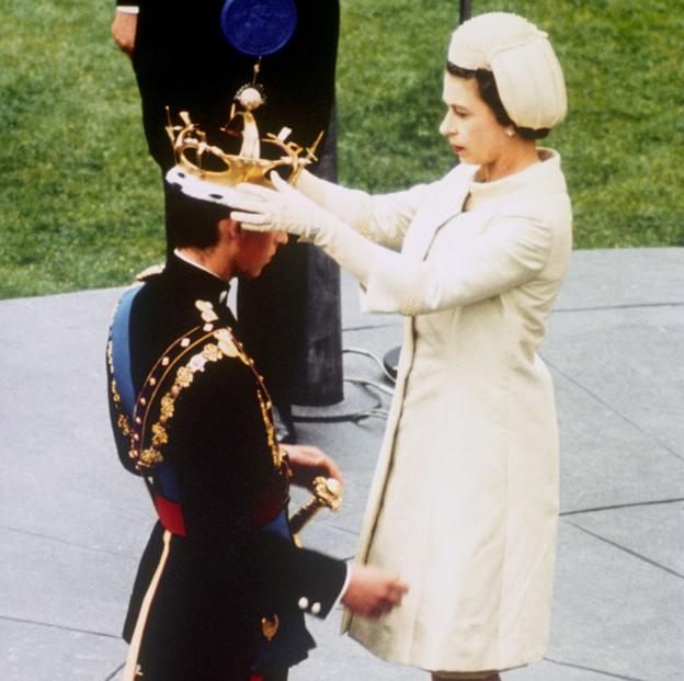 Así fue la primera Coronación de Carlos III hace 50 años: la polémica ceremonia con corona que lo convirtió en príncipe de Gales