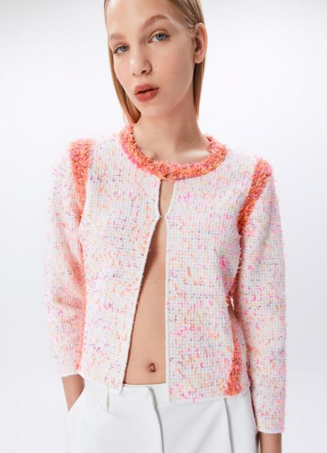 Chaqueta de colores de Sfera (39,99 euros)