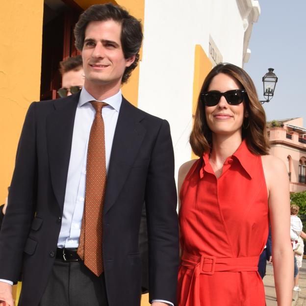 El vestido camisero que Sofía Palazuelo le ha copiado a la reina Letizia y que puedes comprar en Mango por menos de 40 euros