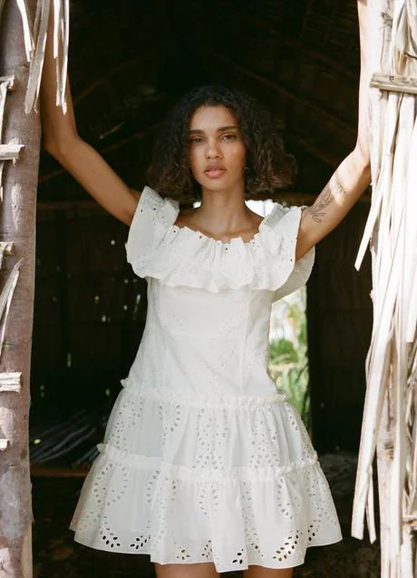 pecho Cereza repetición MODA: Los irresistibles vestidos blancos cortos de fondo de armario | Mujer  Hoy