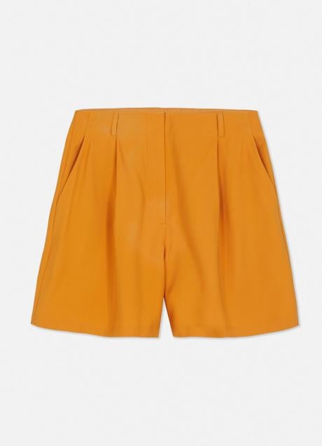 Shorts naranjas de Primark (12 euros)