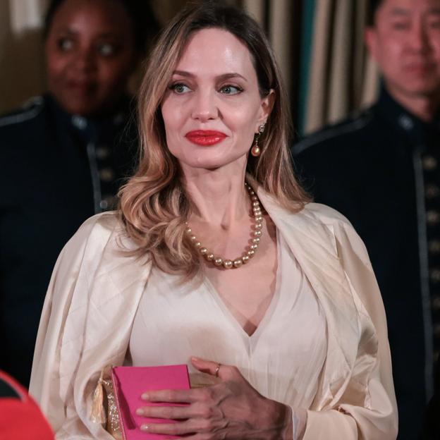 De morena a rubia: el sutil cambio de look de Angelina Jolie que no vimos