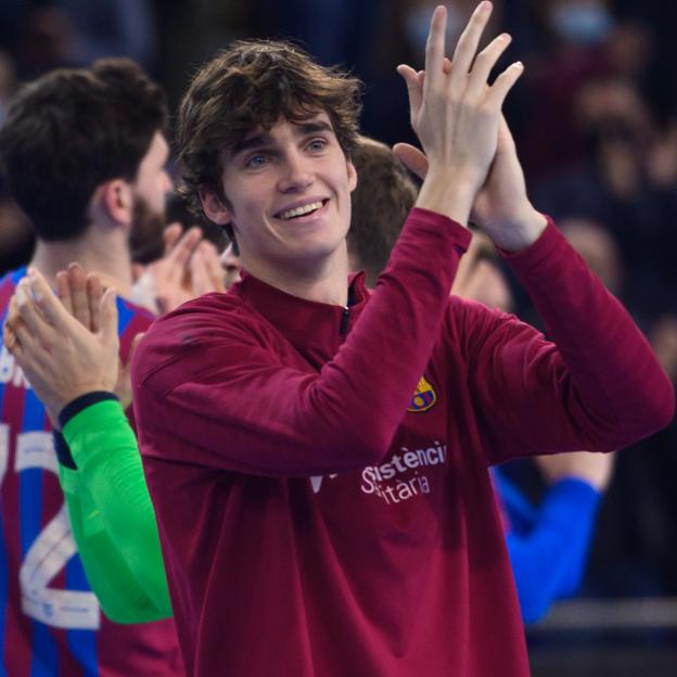 Pablo Urdangarin, al finalizar su partido de balonmano. 