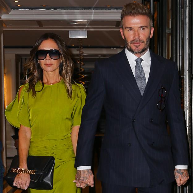 Victoria Beckham se pone el vestido de la reina Letizia de la coronación de Carlos III: así ha sacado la versión casual