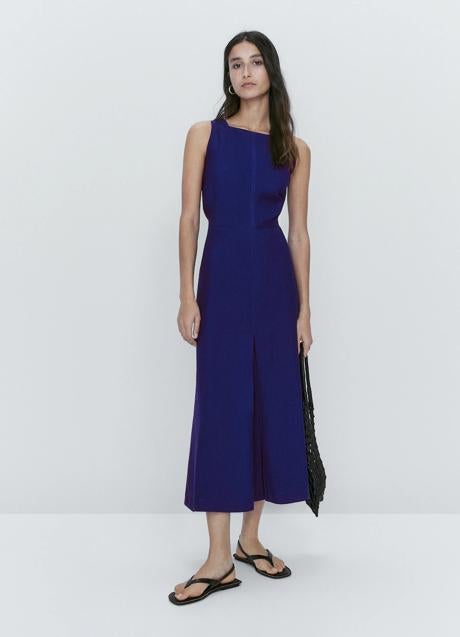 Vestido de lino de Massimo Dutti, 59,95 euros.