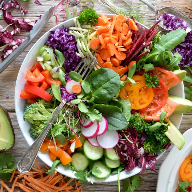 Salad Love: el recetario ideal para el verano que te hará amar las ensaladas