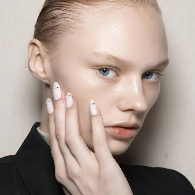 ¿Hay que descansar de las uñas de gel? Las claves para saber si necesitas quitar tu manicura