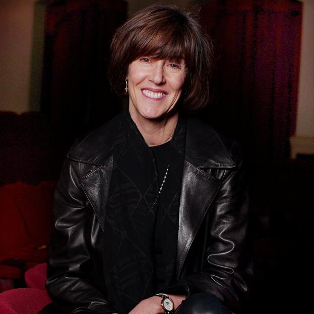 Nora Ephron, la escritora de moda que estuvo casada con un periodista del Watergate e hizo de su divorcio una novela