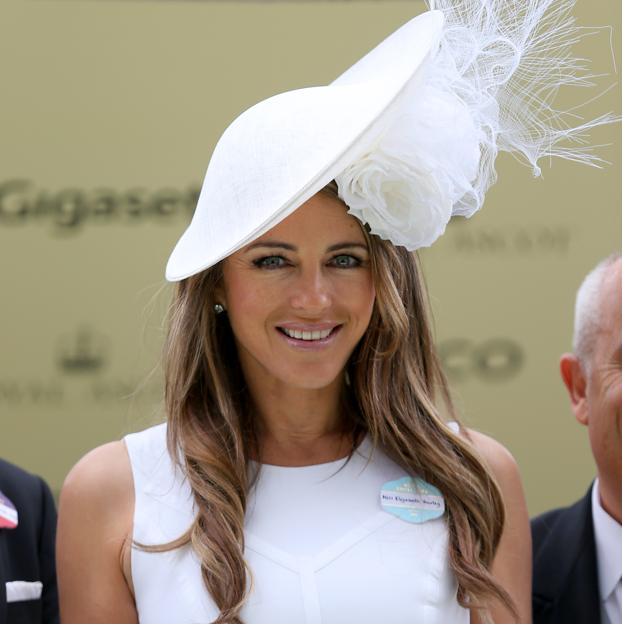 Liz Hurley en Ascot.