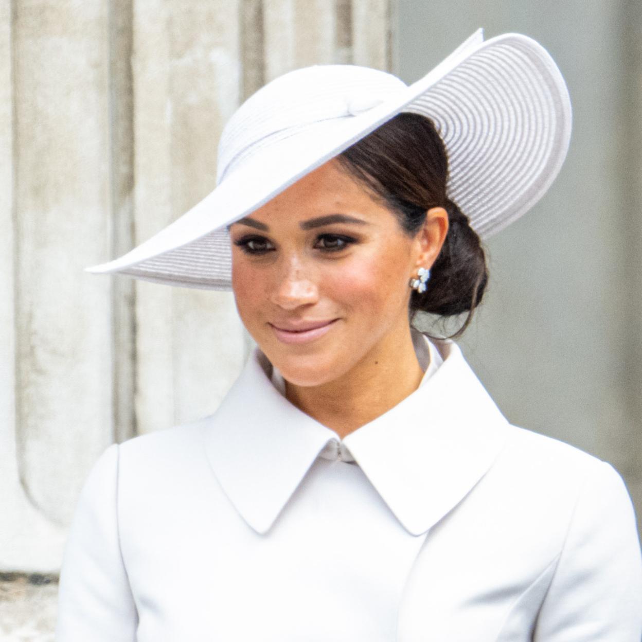 Meghan Markle luciendo un diseño de Dior durante el Jubileo de Isabel II en junio de 2022. /gtres