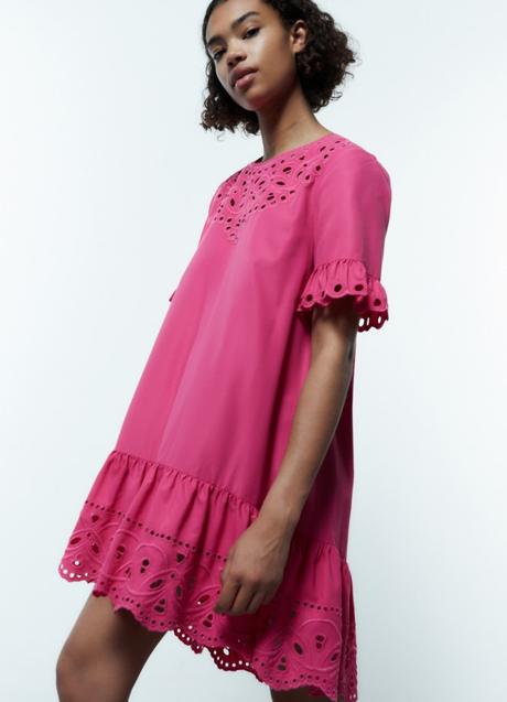 Vestido rosa de Sfera (29,99 euros)