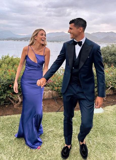 Alice Campello y Álvaro Morata en la boda de Paddy Noarbe y Marcos Llorente.