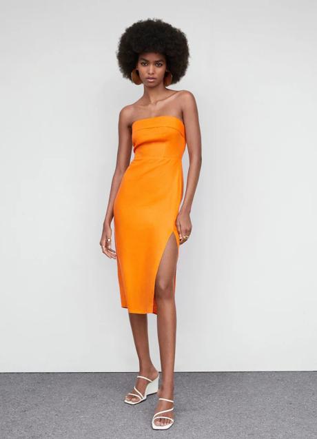 Vestido naranja de lino de Mango, 49,99 euros.