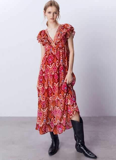 Vestido estampado de Sfera (35,99 euros)