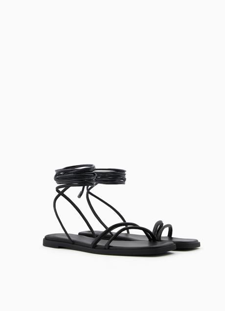 Sandalias plana H&M (25,99 euros)