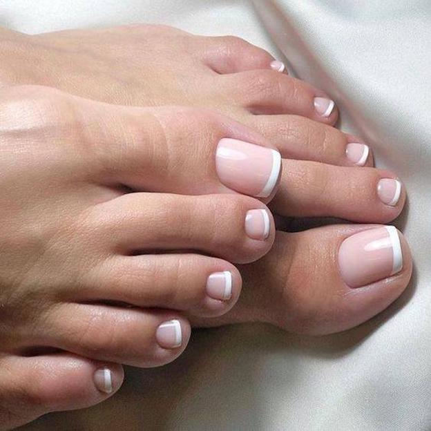 Pedicura francesa para novias