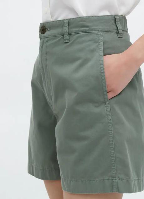 Short chinos de Uniqlo, 19,90 euros.