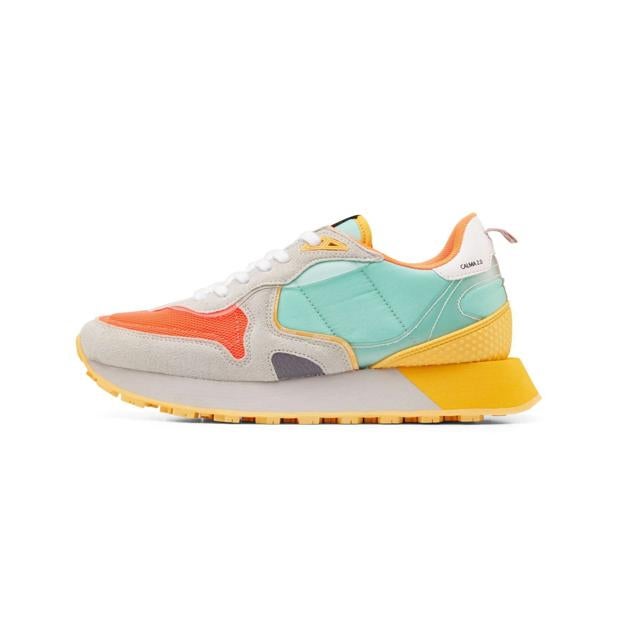 Sneaker de colores de DUUO, 63 euros.