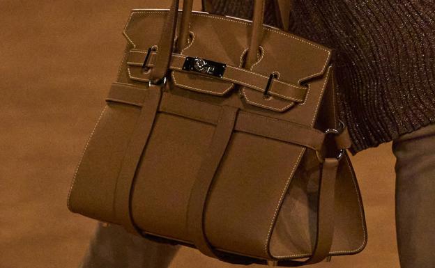 Bolso Birkin de Hermès, reinventado en su última colección para este otoño, con detalles de inspiración ecuestre.