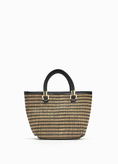 Bolso trenzado de Zara (22,99 euros)