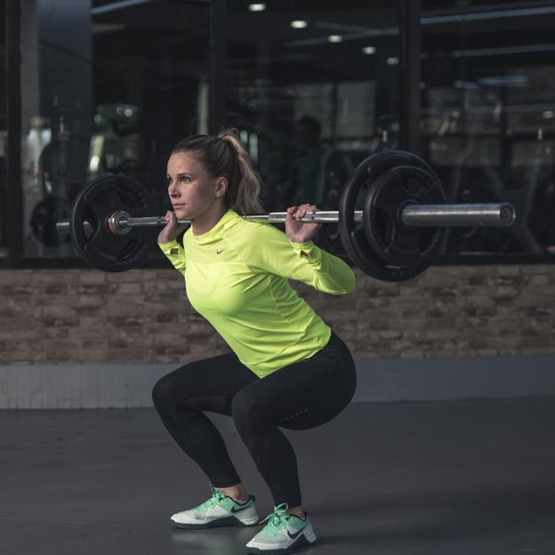 Mujer en el gimnasio