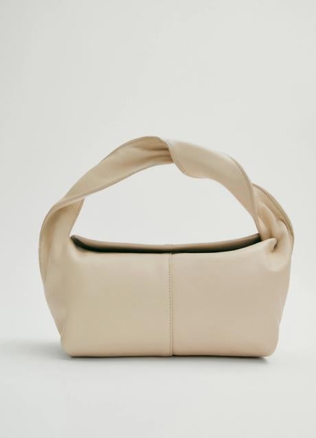 Bolso blanco de Massimo Dutti (79,95 euros)