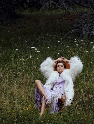 Guía de estilo: cómo llevar looks en colores pastel este otoño